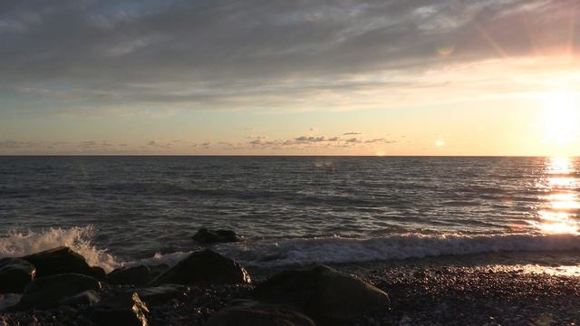 Страстная суббота. Вечер. Берег Чёрного моря в Сочи