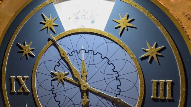 Прогулка по новогоднему центру часть 2