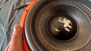 Обзор и установка сабвуфера от компании dl audio piranha 10v2 se #dlaudio #automobile