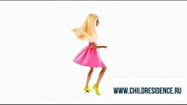 Кукла танцует
