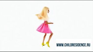 Кукла танцует