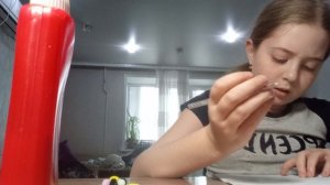 проверять тетради моих учеников, это слово переводится как привет как дела просто забыла сказать.