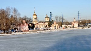 Со Светлым праздником!