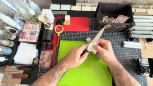 Каменный мусат таким пользовались наши предки таким пользуемся и мы.