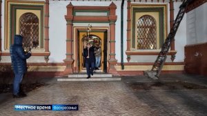 Пасхальное богослужени в Богоявленском соборе Иркутска