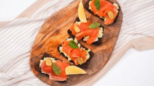 Тосты с творожным сыром