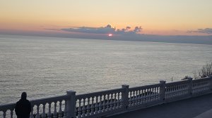 #227.Анапа.Зацвела черёмуха.На Высоком берегу горит табло.Красивый закат.г.Архангельск.