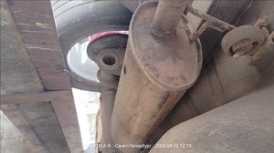 осмотр. двигателя снизу.