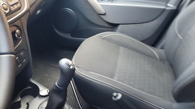 в продаже Рено Логан 2