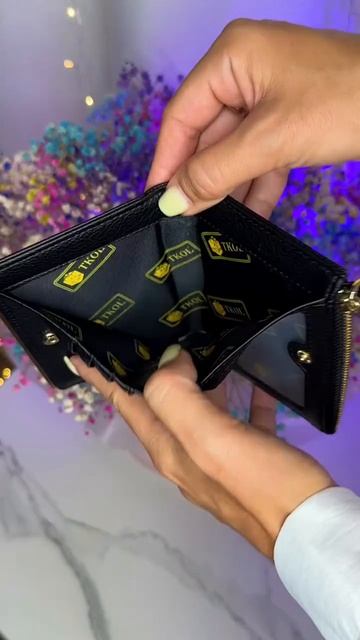 Черный — всегда в цене. 🖤