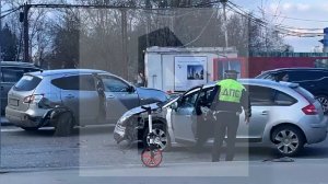 Ребенок пострадал в массовом ДТП с BMW в Москве