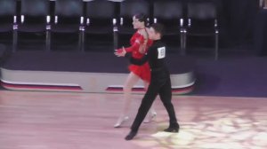 Разминка на паркете