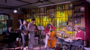 The Creators - Chillin' and Swingin'(Р. Куркчиян)