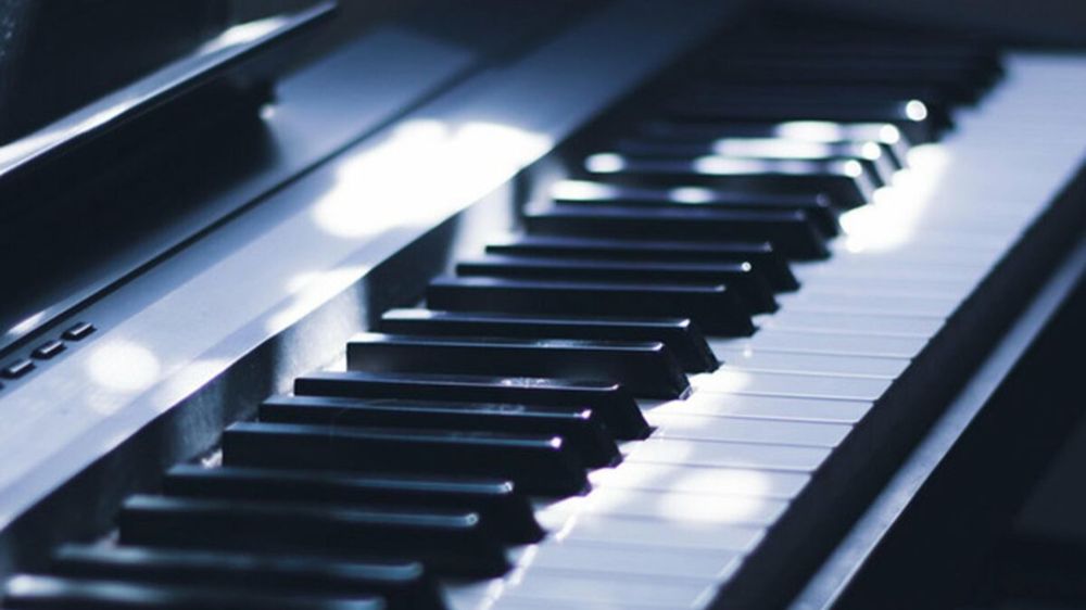 Gibran Alcocer — Idea 7