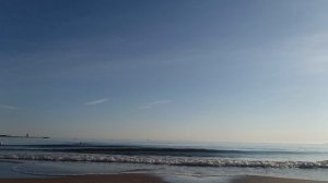 Закаляюсь. Купаюсь в Балтийском море 12-04-2026. Вода +3, воздух -1 градус.