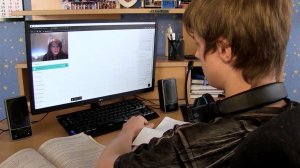 Мошенники-репетиторы разводят школьников, обещая высокие баллы на экзаменах