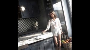 Современная кухня в стиле минимализм с элементами классики.