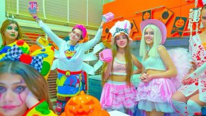 НОЧЬ НА ХЭЛОУВИН В ЗАГОРОДНОМ ДОМЕ!! ВЕЧЕРИНКА ДЛЯ ВСЕХ ПОДРОСТКОВ-ДИАНА И ПОДРУЖКИ БЕЗ ПАРНЕЙ!!!