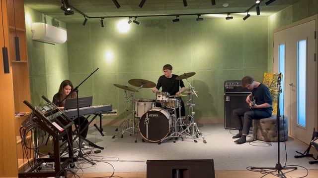 “Fingerprints” Chick Corea