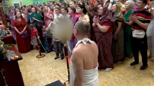 5 - 09 05 17 Гаура арати в КЦ Гаура