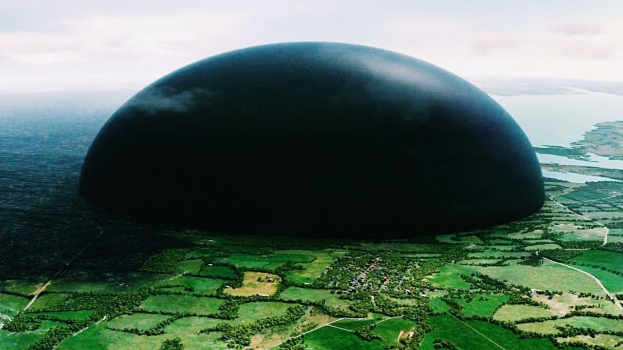 ТАИНСТВЕННЫЙ КУПОЛ накрывает город, ЗАХВАТЫВАЯ Всех Людей в ловушку  где мало еды-KInohot