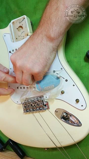 Fender 2008 года в плёнке с фабрики. #РемонтГитар #DEmelyanov