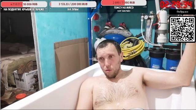 LIVE: Гаражная жизнь Алексея