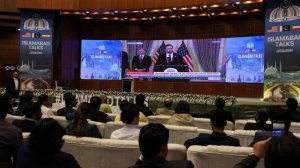 Пезешкиан в разговоре с Путиным оценил переговоры с США в Исламабаде