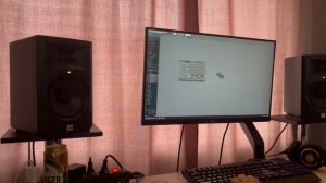 Сделали рэп бит за минуту