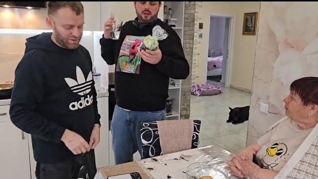 ОБЗОР- АДАМЯН -ПРИЕХАЛИ ПОЕСТЬ