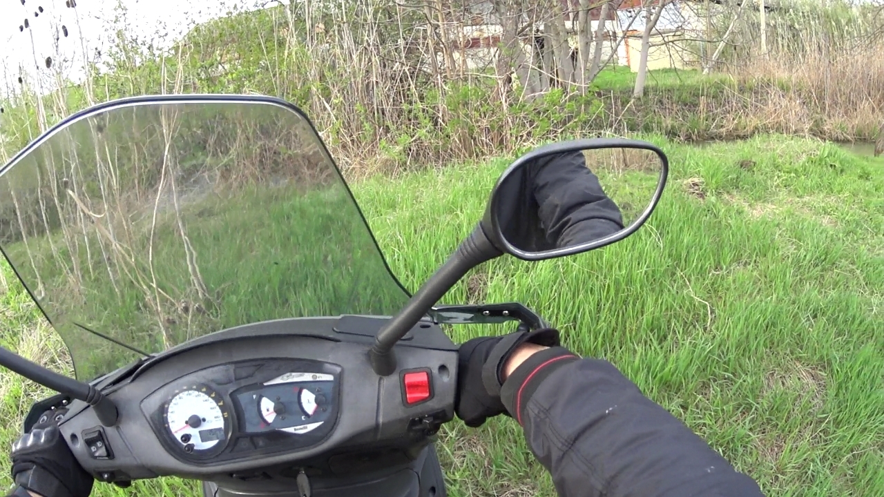 Benelli Caffenero 250 прохват с техничкой!