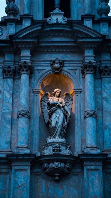 Волшебство андалузской архитектуры: Статуя Ангела #архитектура #искусство #история