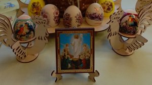 С праздником всех , с Христовым воскресеньем 🕊️