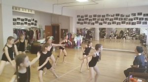 История, конца которой нет. Экспозиция волшебного леса