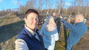 Мы все в ШОКЕ! Съездили на КЛАДБИЩЕ навестили маму! ОТЕЦ научил Вована ПЛОХОМУ! Машине КОНЕЦ! Влог