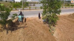 Строительство, засыпка обочины для строительства кафе