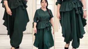 БРЮКИ НЕОБЫЧНОГО КРОЯ. Брюки солнце со складками и манжетами по низу.