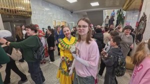 Раздача Кулечей после концерта ПАСХАЛЬНЫЙ БЛАГОВЕСТ Дом культуры Юбилейный Пангоды 12 Апреля 2026г.