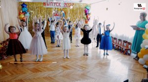 Оригинальный танец на утреннике в саду - выпускники зажигают - фото и видеосъёмка в детском саду