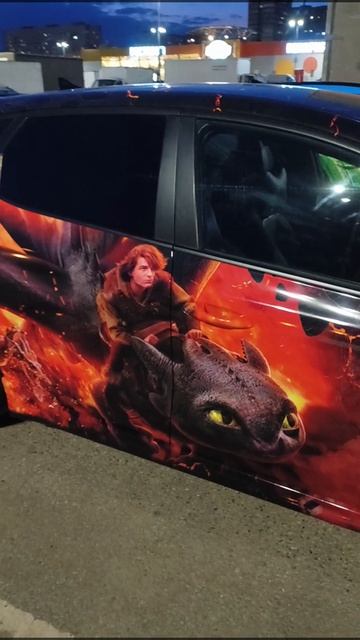 Оклейка Kia Ceed JD в винилографию в стиле фильма 