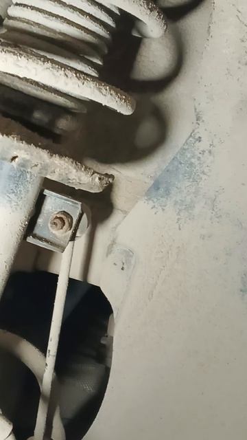 Самое быстрое устранение стука передней подвески Поло Лифтбек.