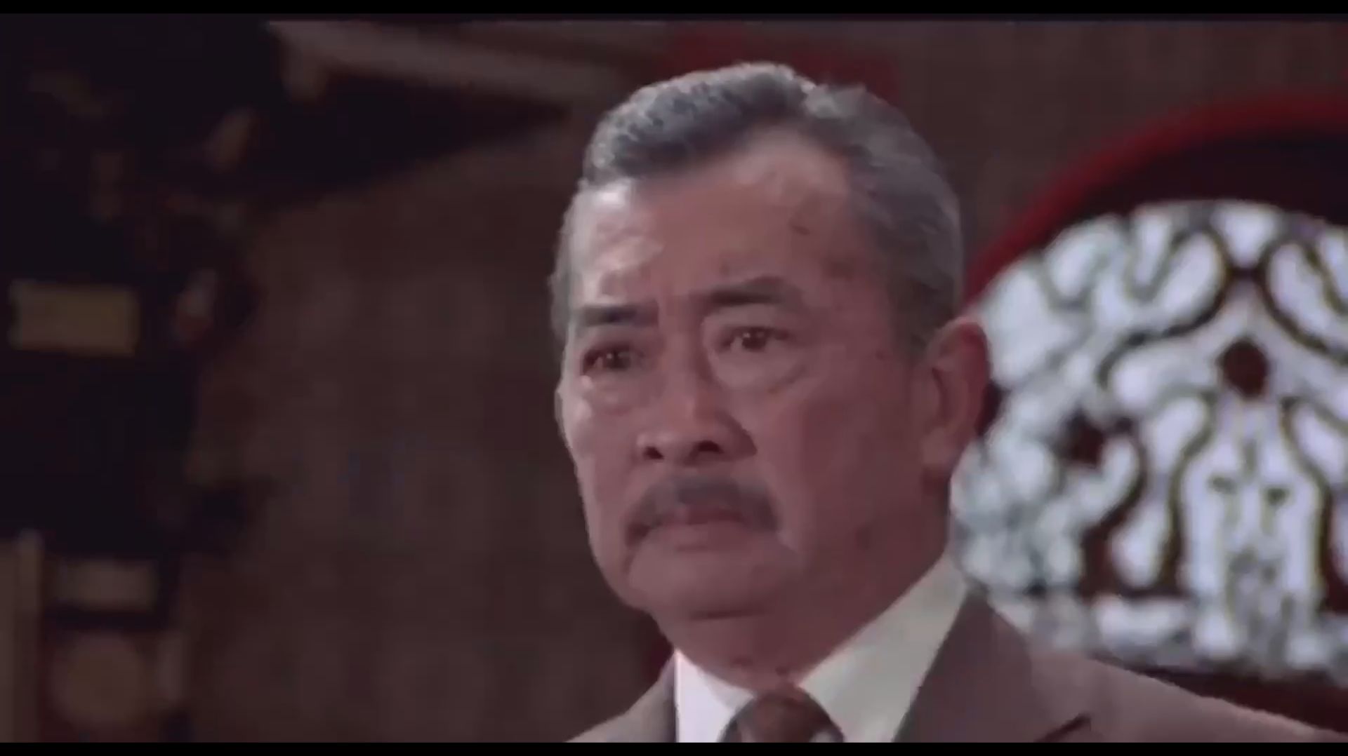 Странная озвучка