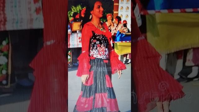 Очи чёрные,- сл. Е. Гребёнки, муз народная, поёт М Точина.