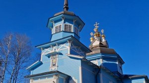 Санкт-Петербург. Светлый праздник Пасха. Голубая церковь на Удельной. Освящаем куличи.