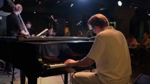 Трио Юрия Россохина - Porto Alegre