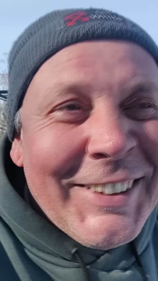 МАЛЧИК ХОТЕЛ ЦВЕТ БОРДО, НУ БЕЛЫЙ ТОЖЕ ХОРОШО 🤣 Я БЕРУ 200 ГУСЕЙ ВМЕСТО 300!