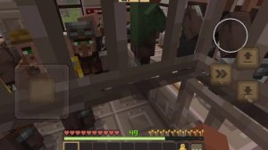 Я случайно врезался в машину в Майнкрафте