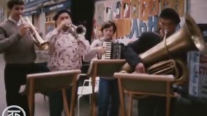 музыкальная тема (Возвращение в Зурбаган 1990)