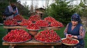 День Выпечки В Деревне - Сладкий Клубничный Пирог И Домашнее Варенье 🍓 🥧