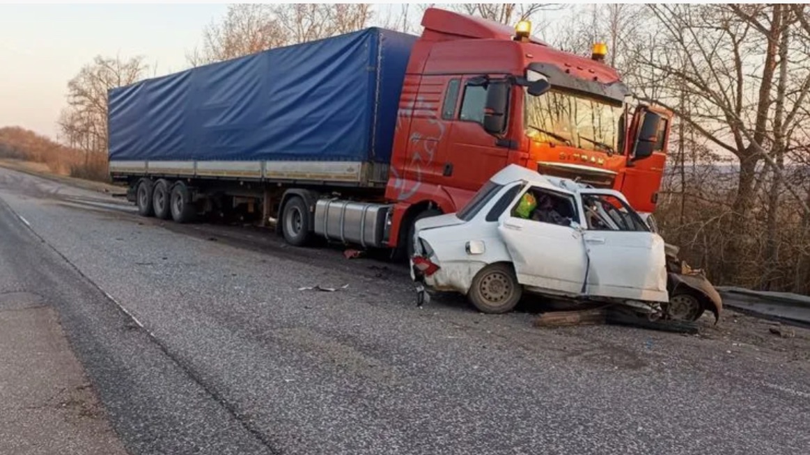 Аварии и ДТП НА ДОРОГАХ  не уступил и получил подборка на видео регистратор
